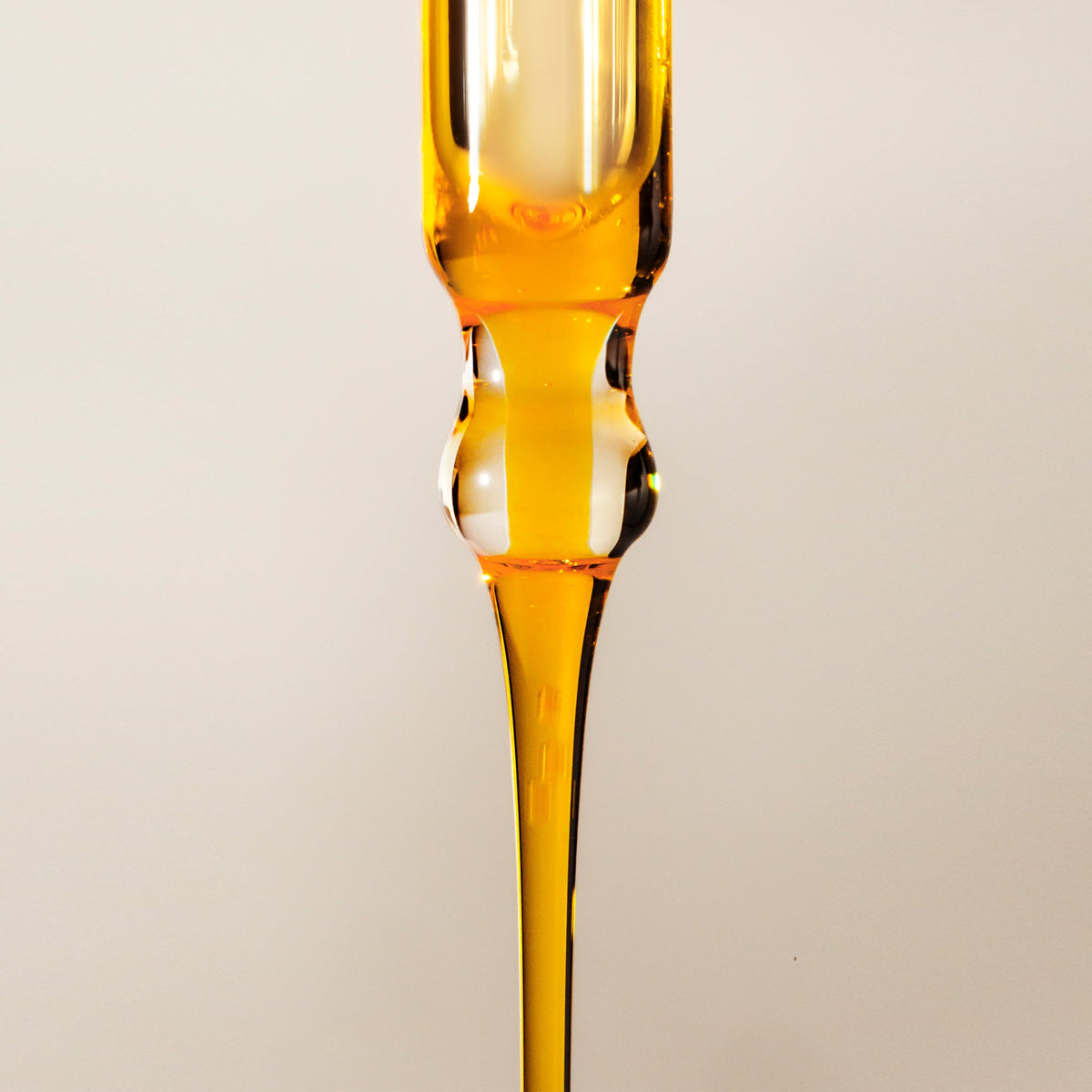 heavenly-sixteen-all-in-one-face-oil-t5 H16-Close-Ups.jpg