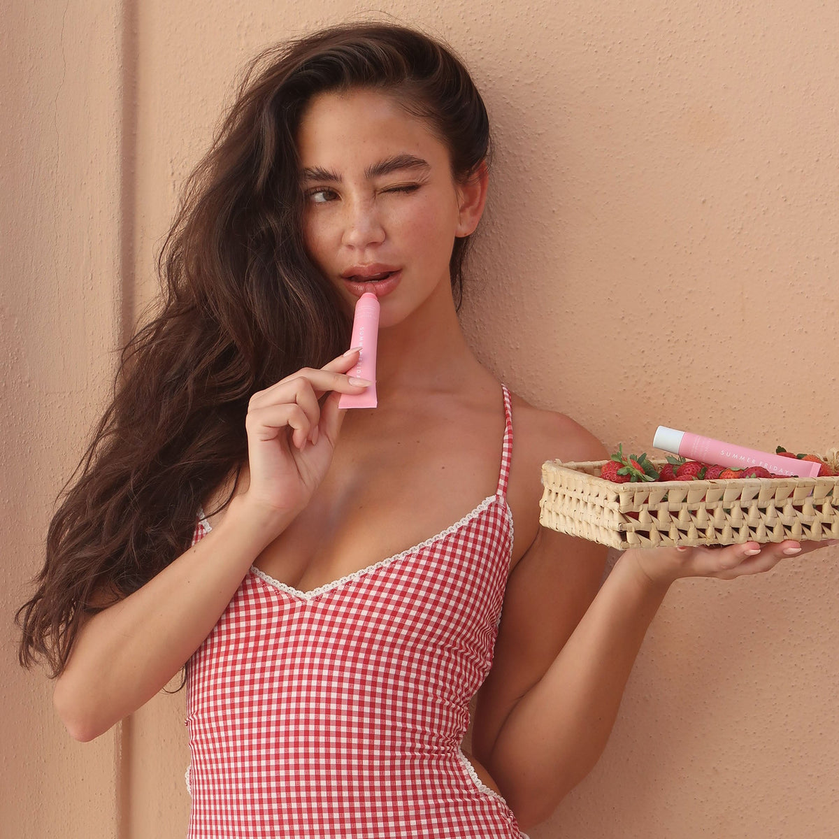 lip-butter-balm-strawberry-soft-serve-u0 LBBStrawberrySoftServe-Cristina.jpg
