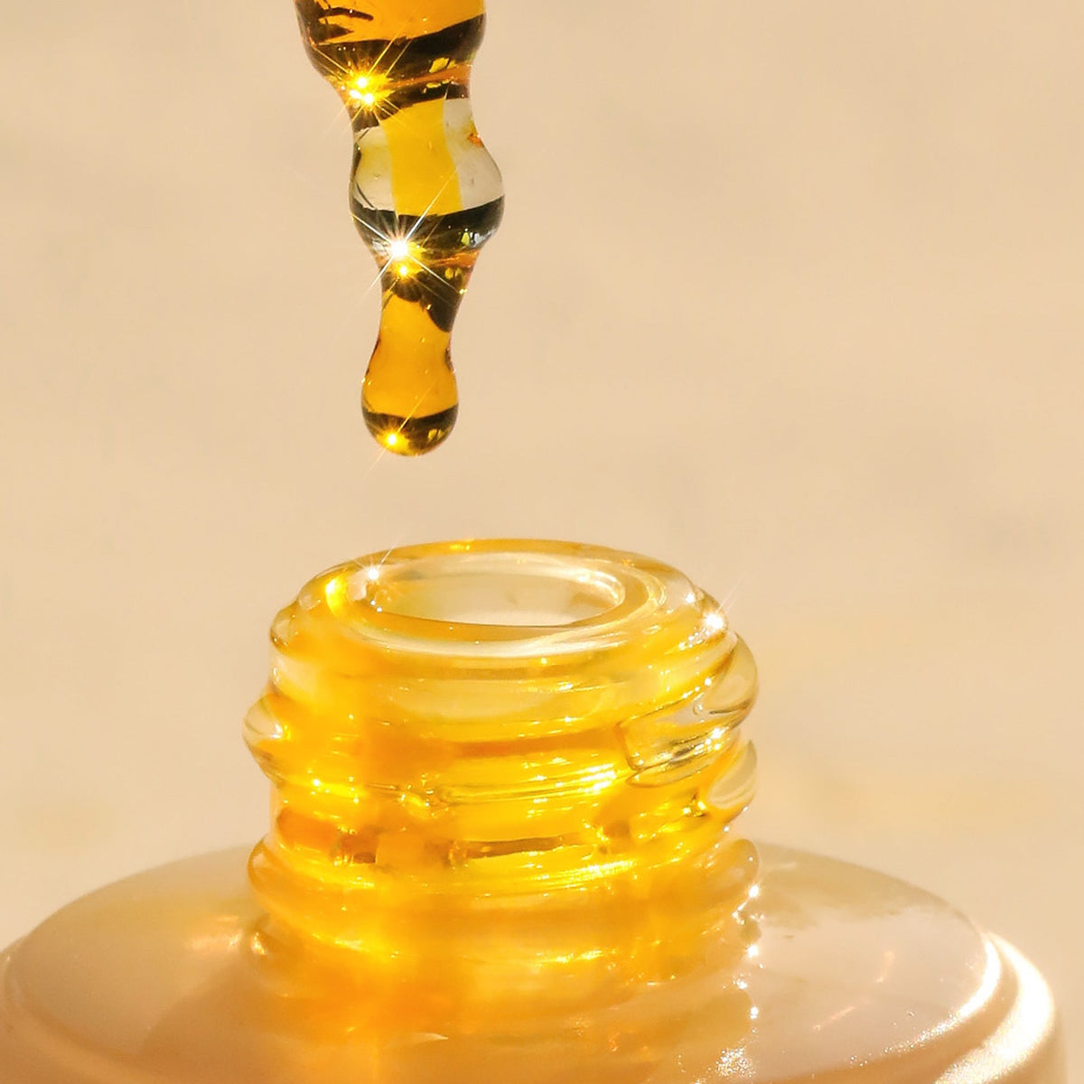 heavenly-sixteen-all-in-one-face-oil-t5 PDP-Heavenly-Sixteen-Supplemental-3.jpg