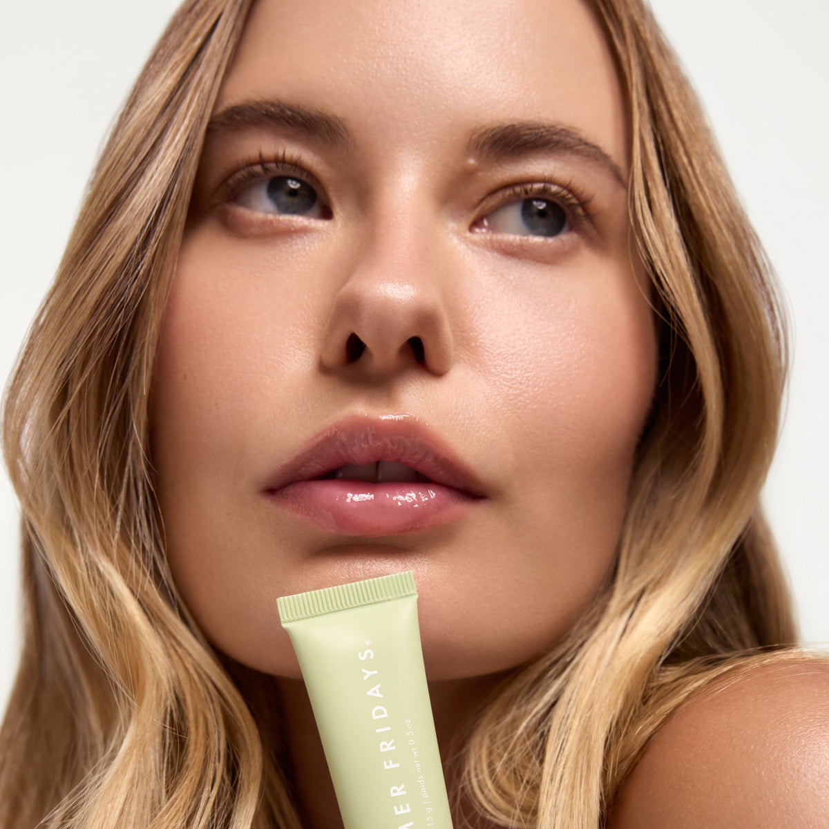 lip-butter-balm-sweet-mint-q2 PDP_LBB-Mint-2.jpg